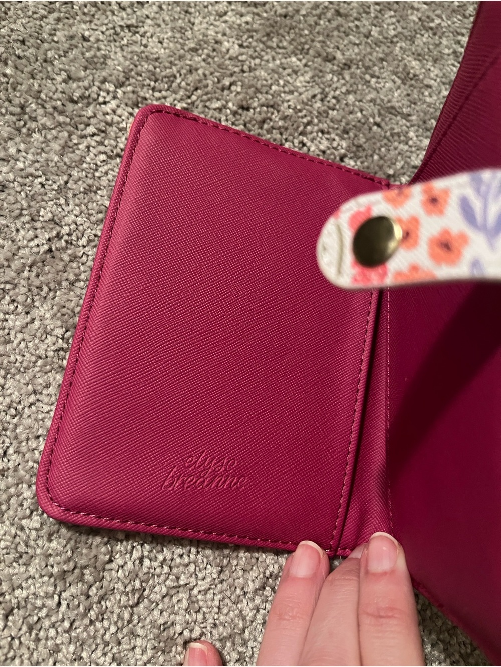 RFID-Blocking Passport Cover - Picture 6 of 6
